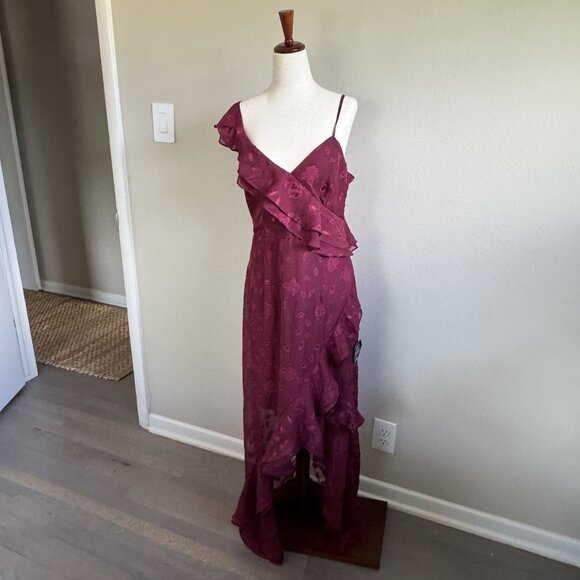 NWT Lulus Berry One Shoulder Ruffle Floral Dress Size Large - Picture 1 of 5